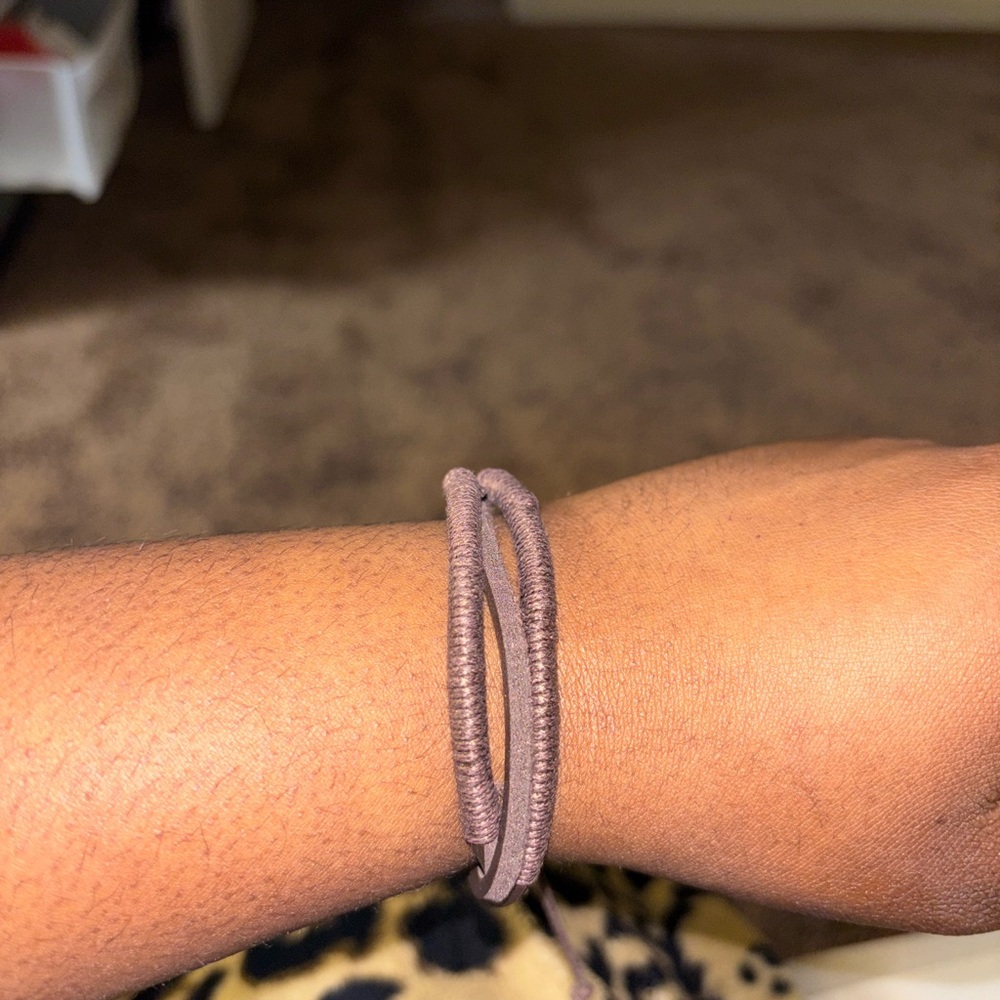 Elegant Brown Bracelet
